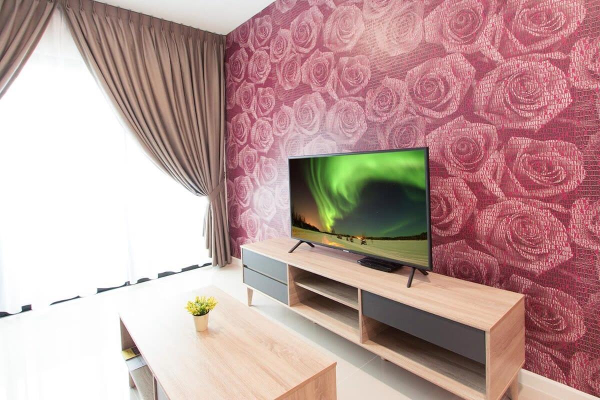 Modern, High Floor Suasana 05 In Jb Pangsapuri *
